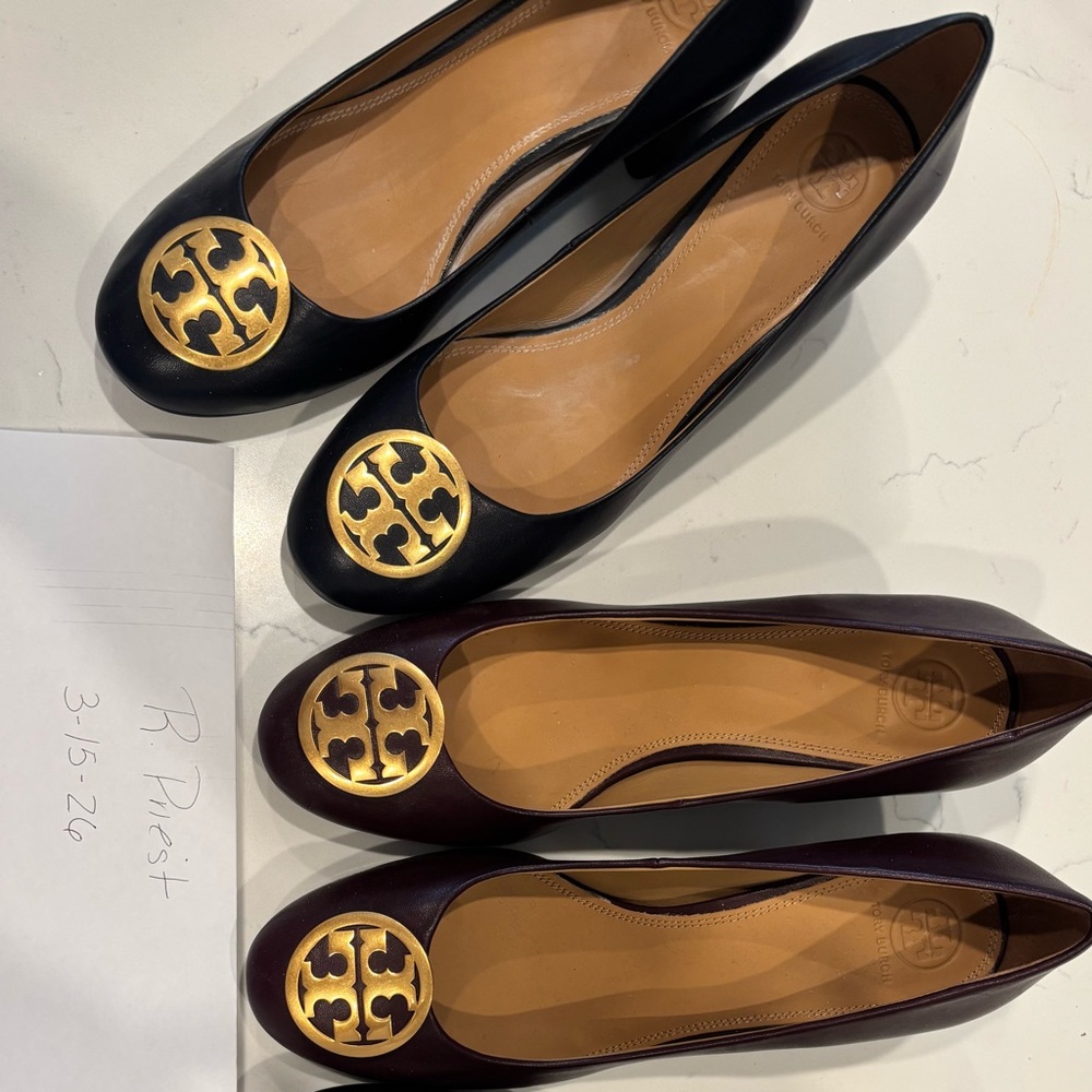 Tory Burch Women's Blue Thick Heel Pumps with Gold Accent
